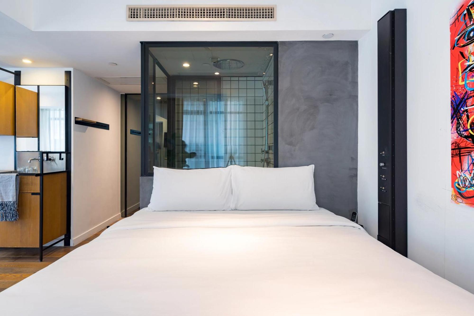 Habyt Austin Avenue Hong Kong Exterior photo